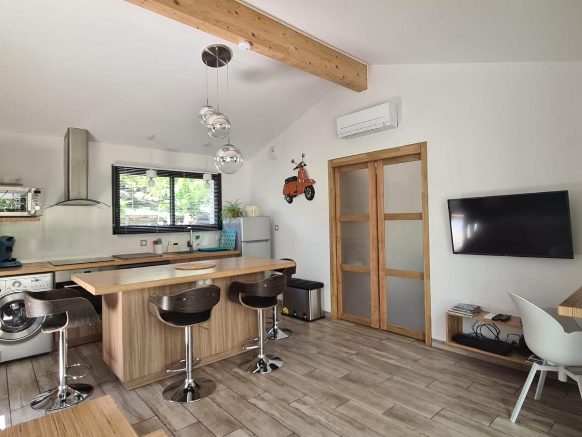 Pause Nature Maison Cosmos Avec Parking Gratuit Lapeyrouse-Fossat Ngoại thất bức ảnh